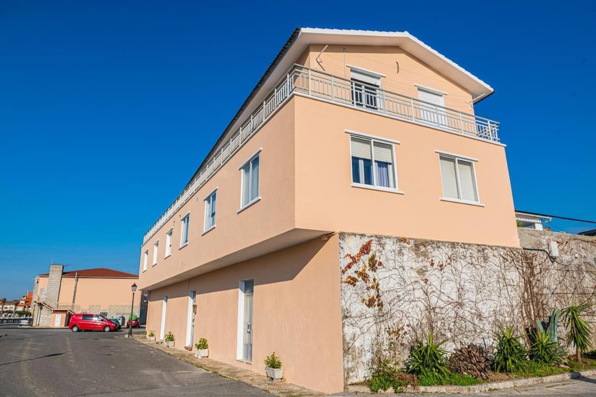 Apartamento Centrico Con Vistas Al Mar Вильянуэва-де-Ароса Экстерьер фото